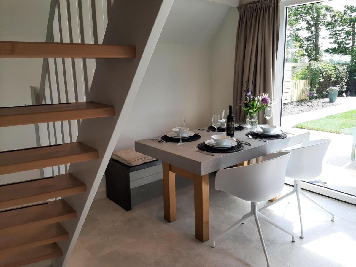 Stylish Holiday Home By The Sea Tuitjenhorn المظهر الخارجي الصورة