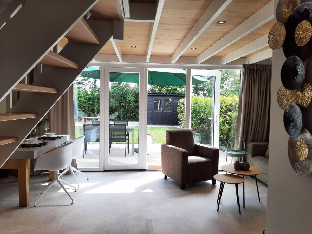 Stylish Holiday Home By The Sea Tuitjenhorn المظهر الخارجي الصورة
